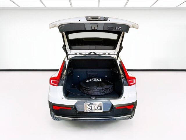 2022 Volvo XC40 Recharge Twin Ultimate