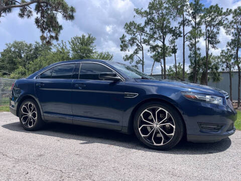 2016 Ford Taurus SHO