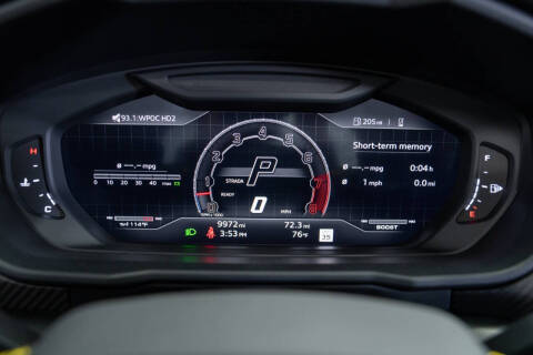 2023 Lamborghini Urus Performante