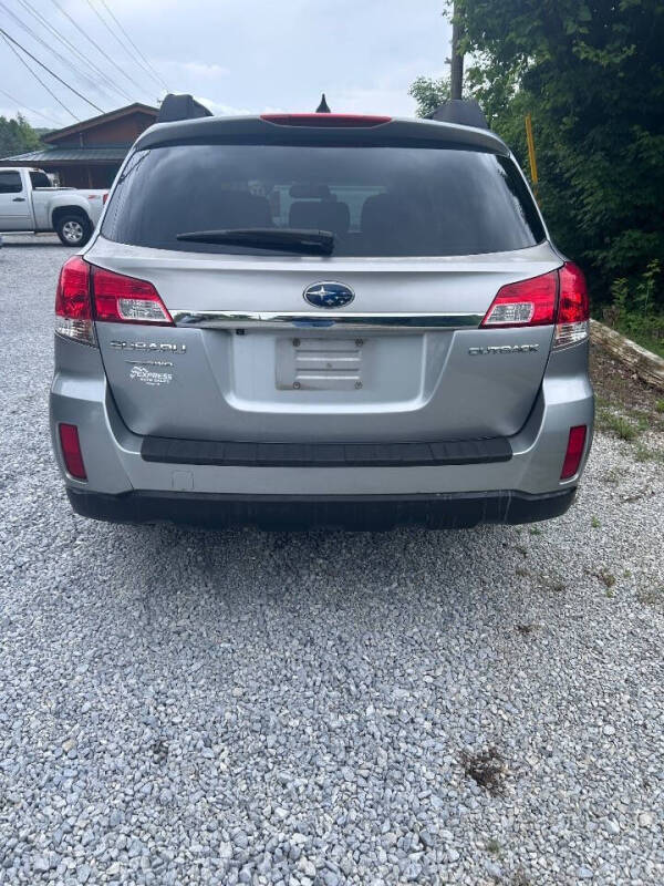 2011 Subaru Outback 2.5i Limited