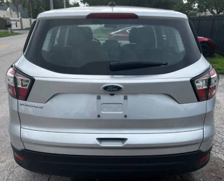 2018 Ford Escape S
