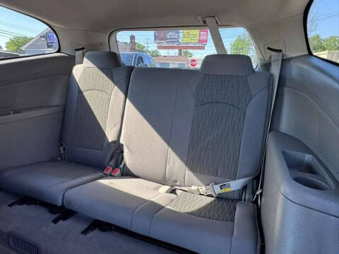 2016 Chevrolet Traverse LS