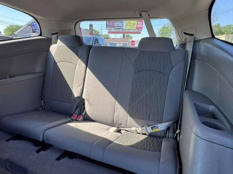 2016 Chevrolet Traverse LS