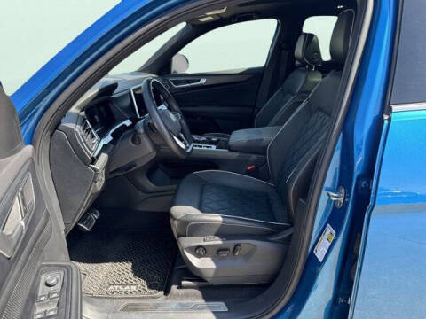 2024 Volkswagen Atlas Cross Sport SEL Premium R-Line 4Motion