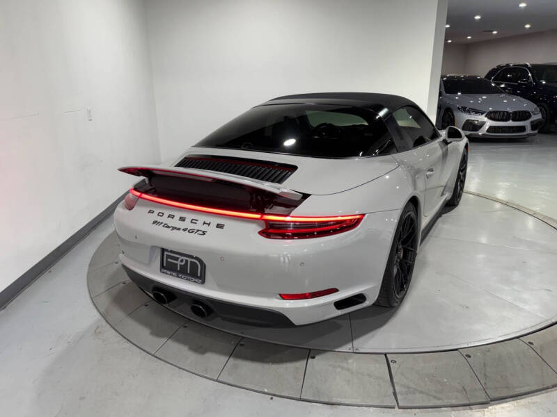 2018 Porsche 911 Targa 4 GTS