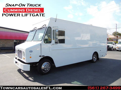 2015 Freightliner MT55 Chassis for sale at Town Cars Auto Sales in West Palm Beach FL