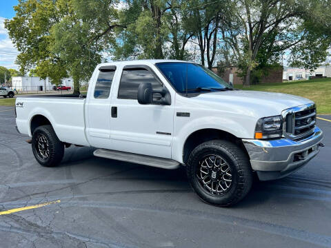 2002 Ford F-250 Super Duty for sale at Dittmar Auto Dealer LLC in Dayton OH