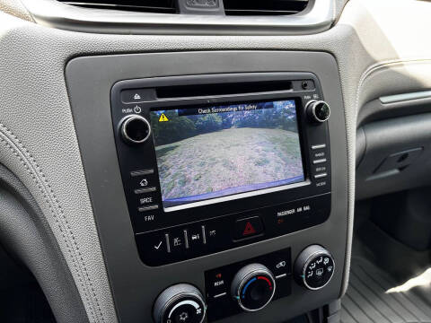 2017 Chevrolet Traverse LS