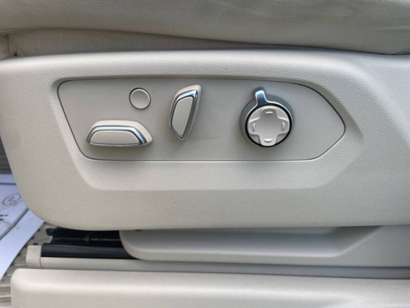 2021 Cadillac Escalade Premium Luxury Platinum