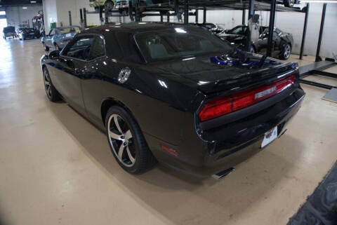 2014 Dodge Challenger SRT8