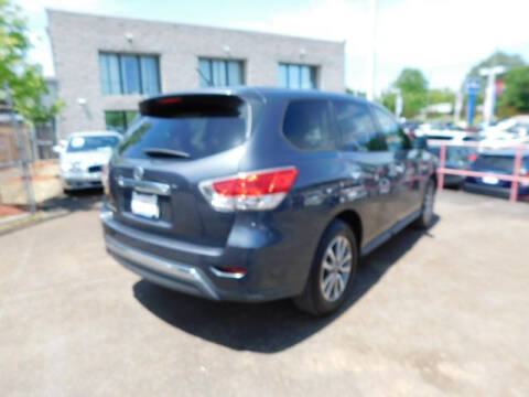 2013 Nissan Pathfinder S