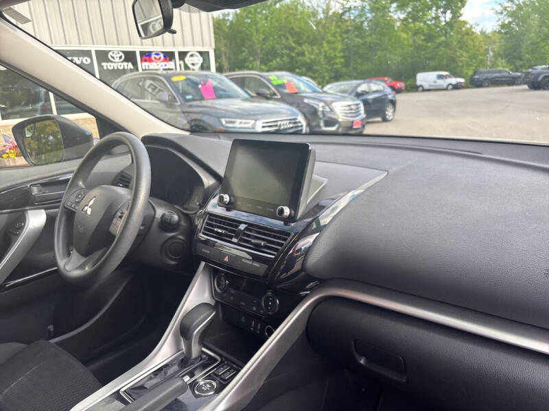 2024 Mitsubishi Eclipse Cross LE