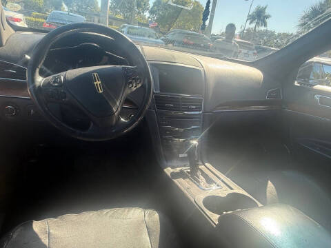 2018 Lincoln MKT Town Car Livery Fleet