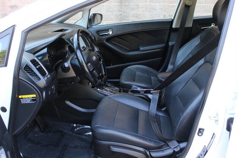 2017 Kia Forte EX