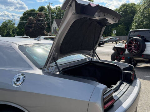 2018 Dodge Challenger SXT
