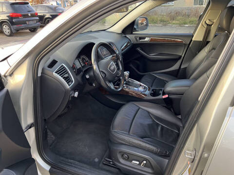 2015 Audi Q5 2.0T quattro Premium