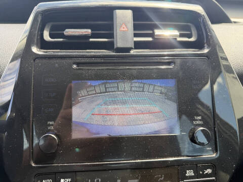 2016 Toyota Prius Two