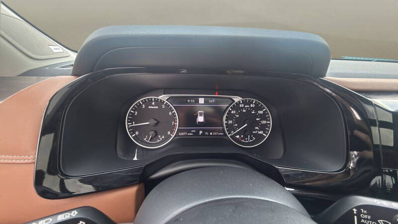 2022 Nissan Pathfinder Platinum