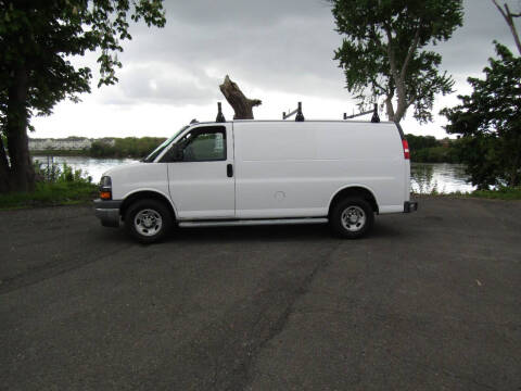 2020 Chevrolet Express 2500