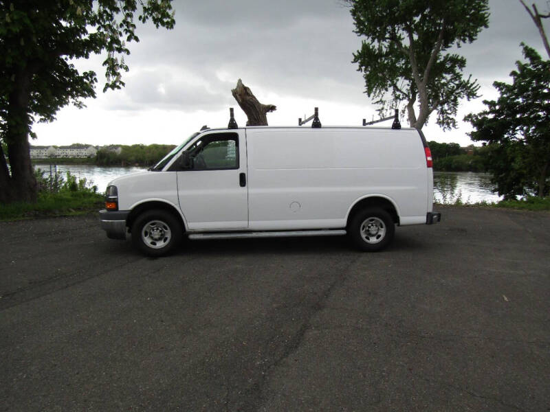 2020 Chevrolet Express 2500