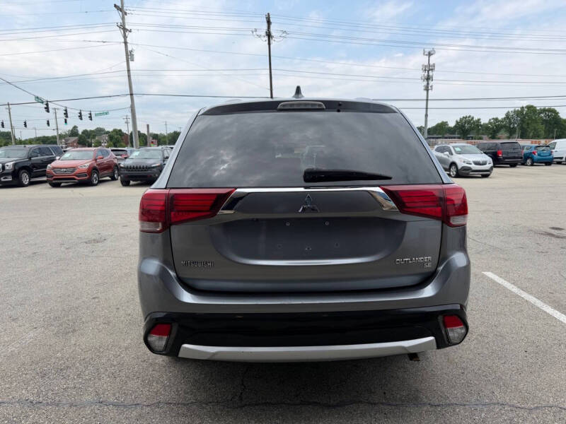 2018 Mitsubishi Outlander SE