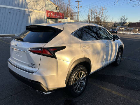 2017 Lexus NX 200t