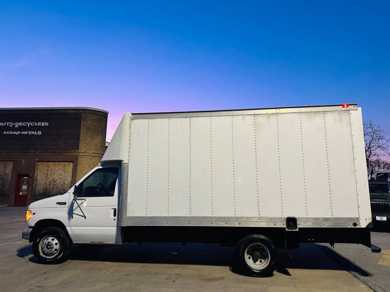 2002 Ford E-Series for sale at American Dream Motors in Winchester, VA