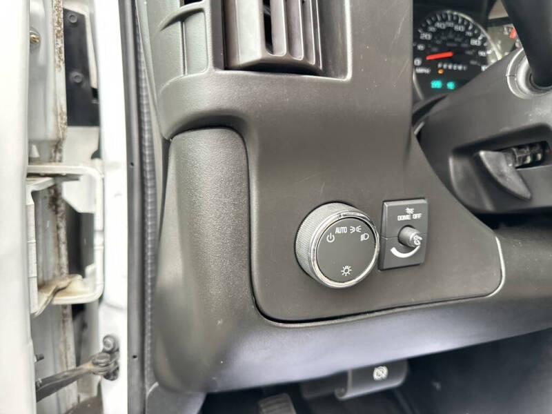 2021 Chevrolet Express 2500