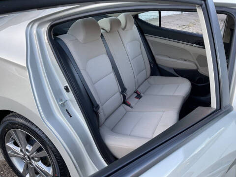 2018 Hyundai Elantra