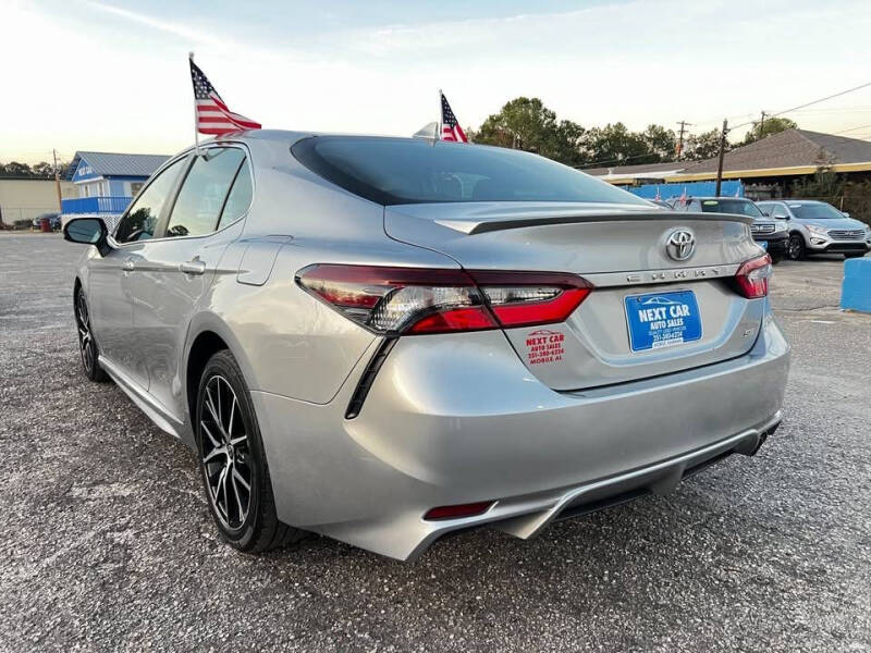 2021 Toyota Camry SE
