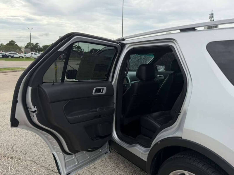2012 Ford Explorer XLT