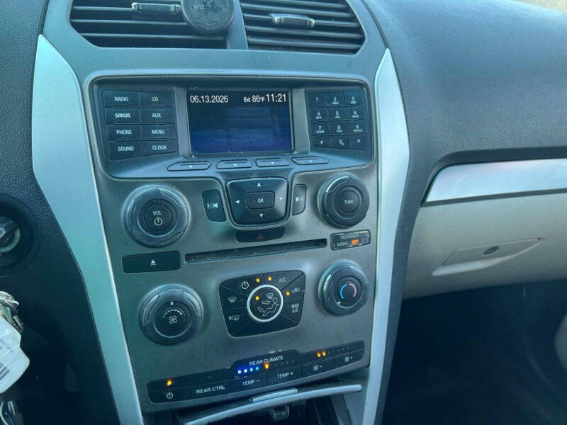 2014 Ford Explorer