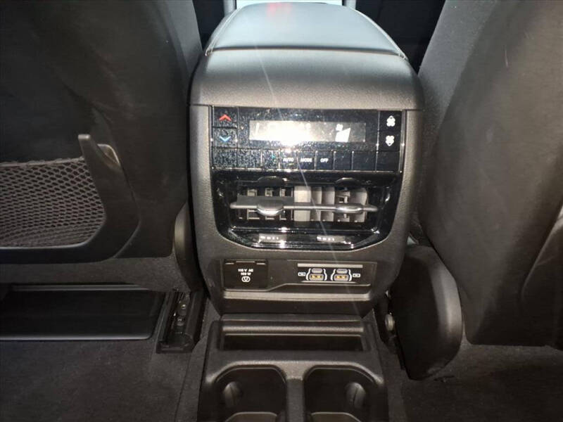 2022 Jeep Grand Cherokee L Laredo