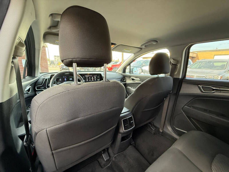 2023 Kia Sportage Hybrid LX