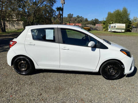 2018 Toyota Yaris 5-Door LE