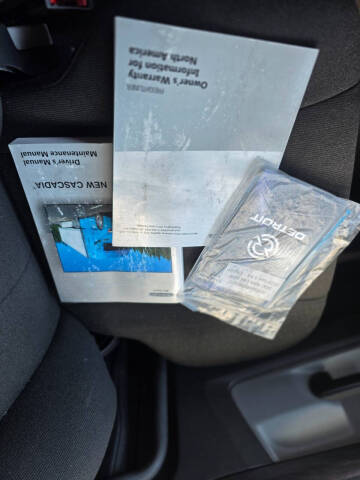 2023 Freightliner Cascadia