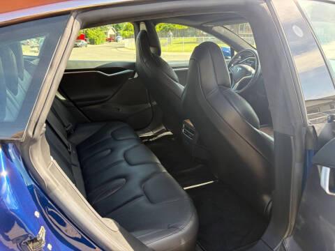 2017 Tesla Model S 75D