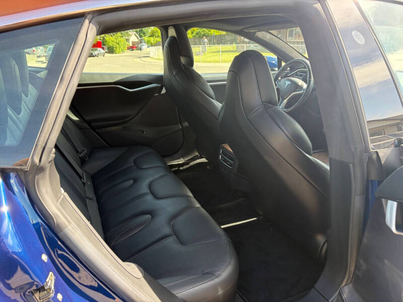 2017 Tesla Model S 75D