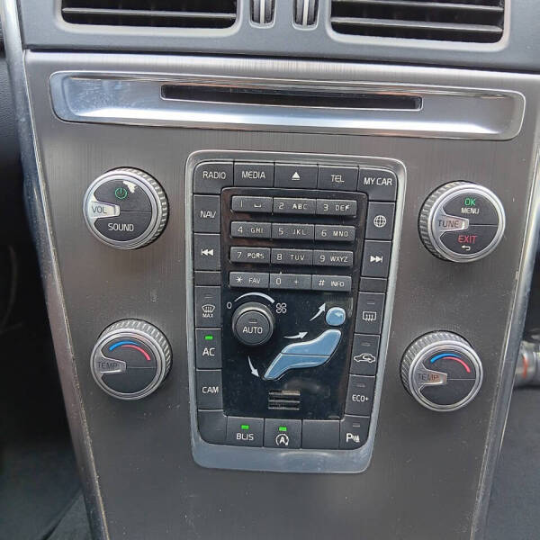 2016 Volvo XC60 T5 Drive-E