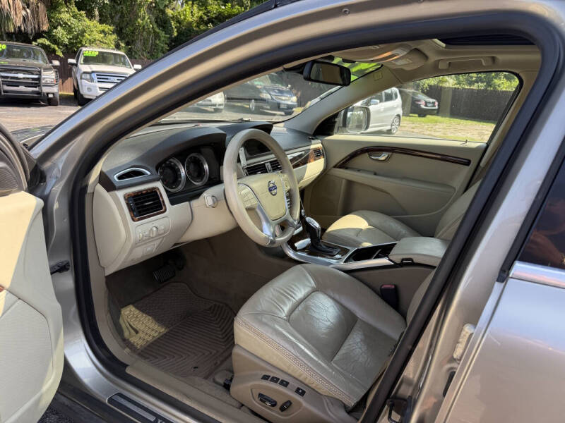 2013 Volvo XC70 3.2