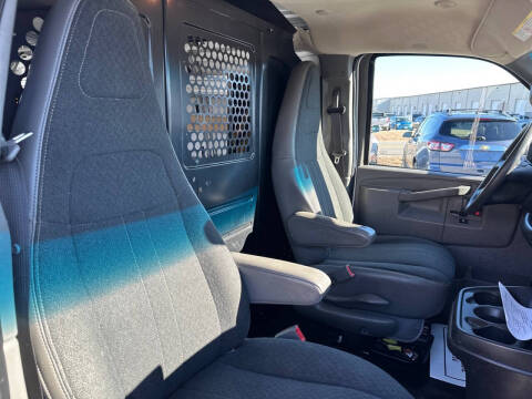 2020 Chevrolet Express 2500