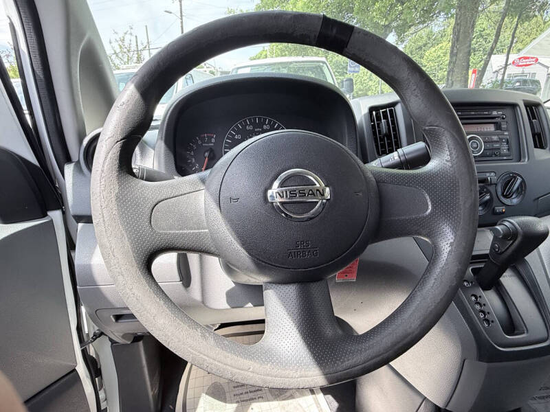 2017 Nissan NV200 S