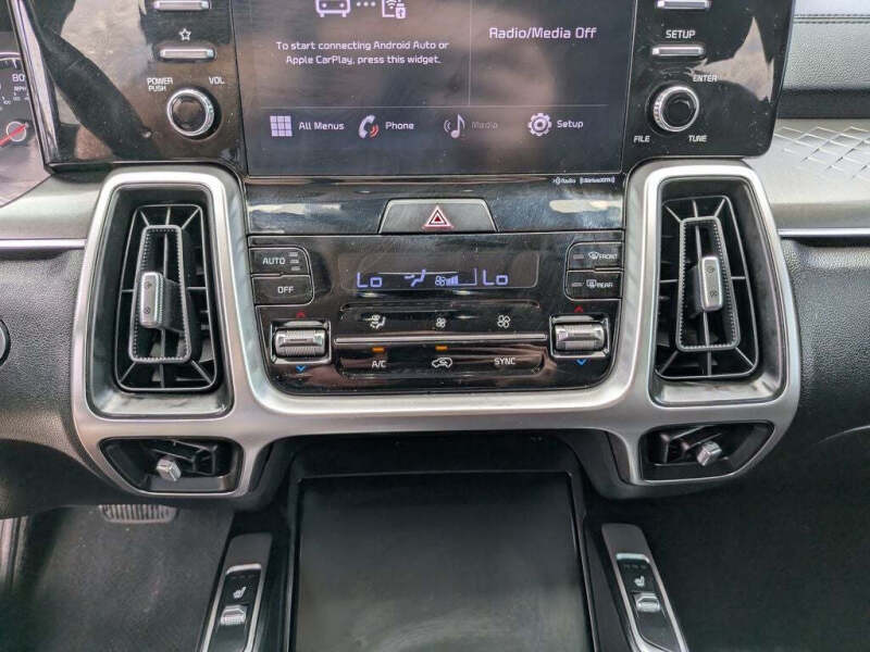 2021 Kia Sorento S