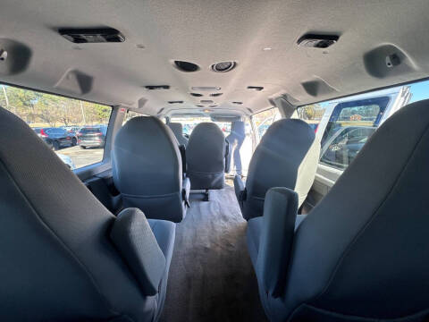 2012 Ford E-Series E-350 SD