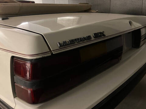 1983 Ford MUSTANG LX