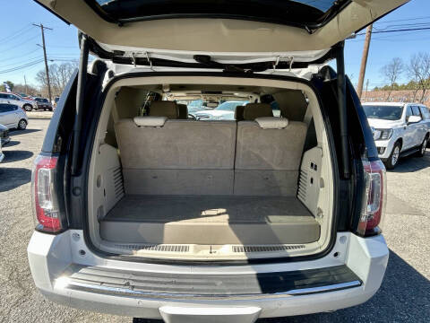 2017 GMC Yukon Denali