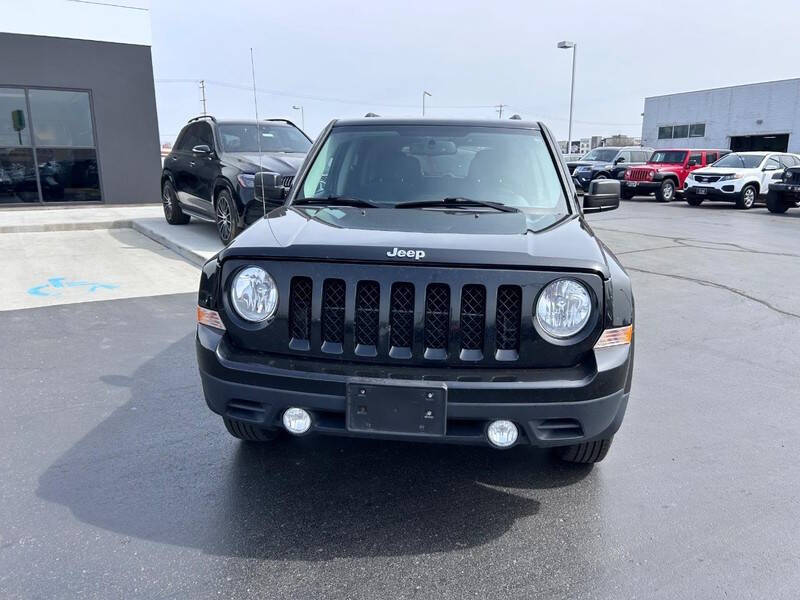 Used 2016 Jeep Patriot Sport with VIN 1C4NJPBA8GD718111 for sale in Cape Girardeau, MO