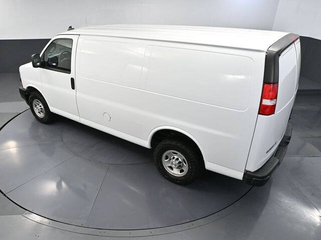 2022 Chevrolet Express 2500