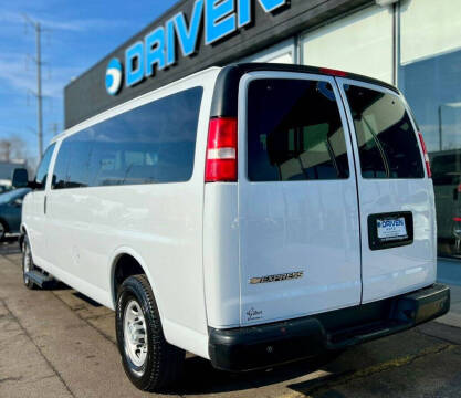2023 Chevrolet Express LS 3500