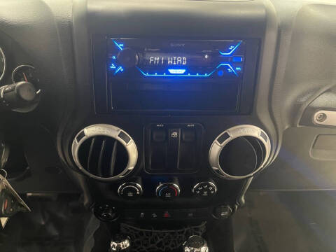 2013 Jeep Wrangler Sahara